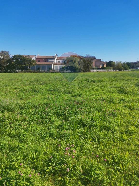 terreno agricolo in vendita a Gazoldo degli Ippoliti