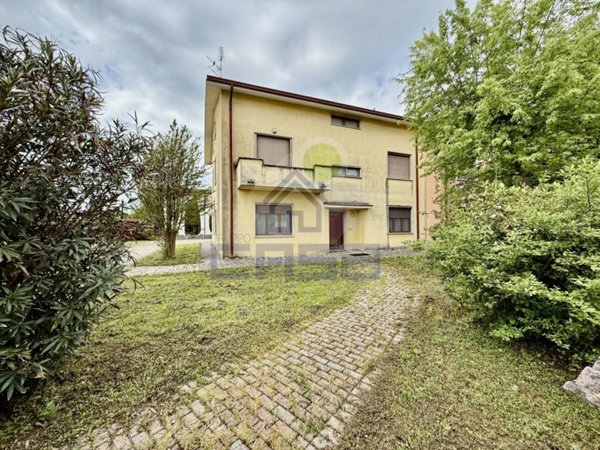 casa indipendente in vendita a Gazoldo degli Ippoliti