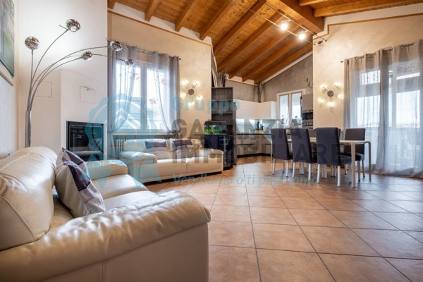 casa indipendente in vendita a Gazoldo degli Ippoliti