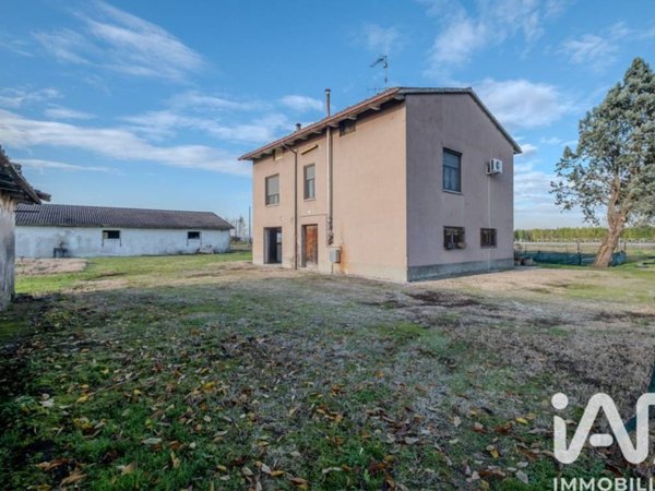 casa indipendente in vendita a Gazoldo degli Ippoliti