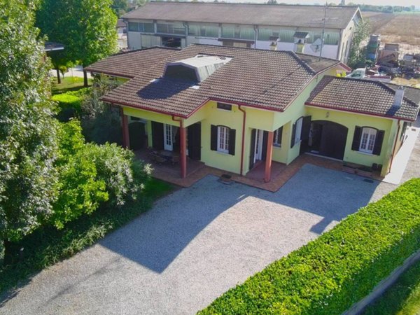 casa indipendente in vendita a Gazoldo degli Ippoliti