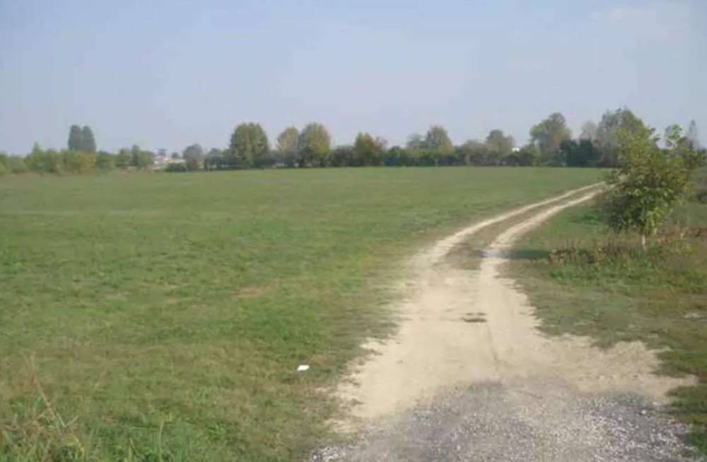 terreno edificabile in vendita a Gazoldo degli Ippoliti