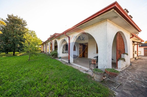 casa indipendente in vendita a Gazoldo degli Ippoliti