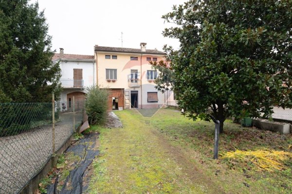 appartamento in vendita a Gazzuolo in zona Belforte