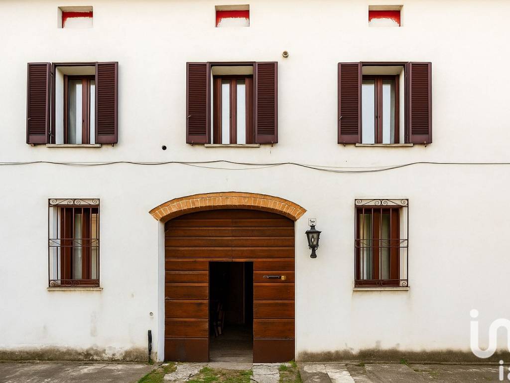intera palazzina in vendita a Gazzuolo
