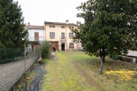 appartamento in vendita a Gazzuolo in zona Belforte