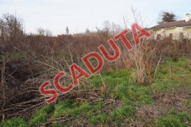 terreno edificabile in vendita a Gazzuolo