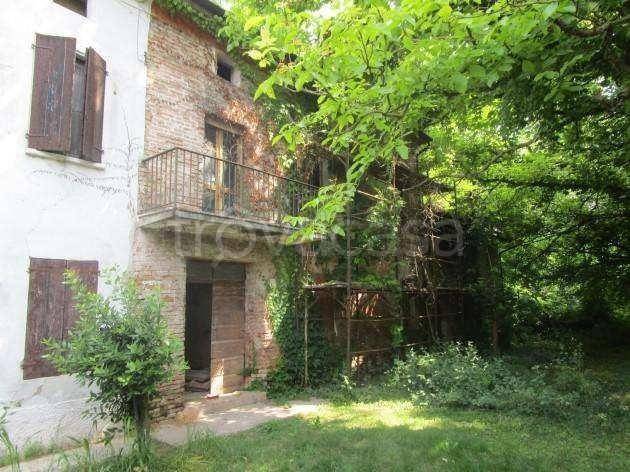 quadrivano in vendita a Gazzuolo