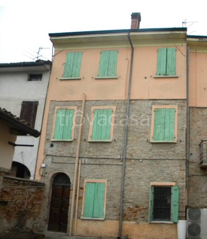casa indipendente in vendita a Gazzuolo