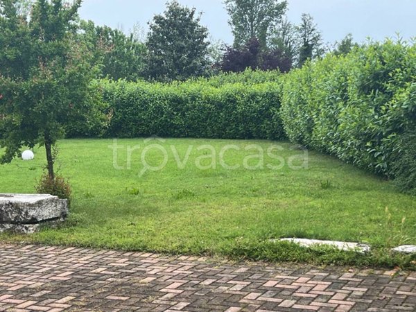 casa indipendente in vendita a Goito in zona Marsiletti