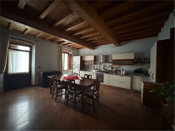 casa indipendente in vendita a Goito