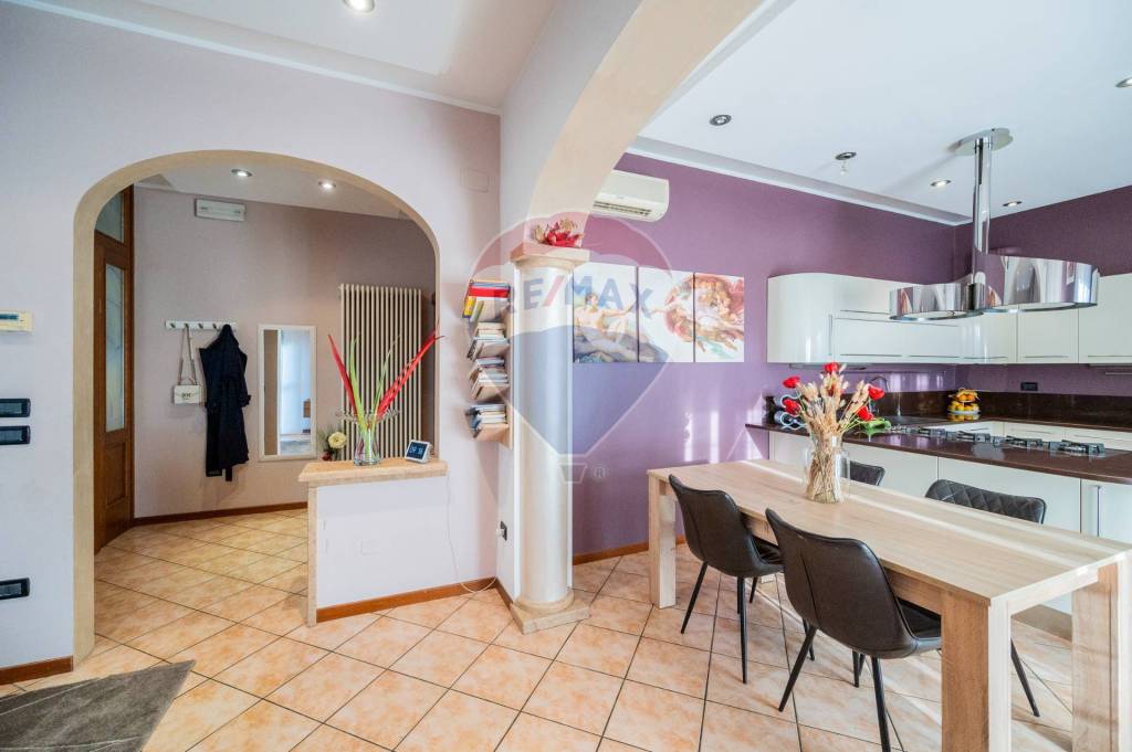 appartamento in vendita a Goito in zona Marsiletti