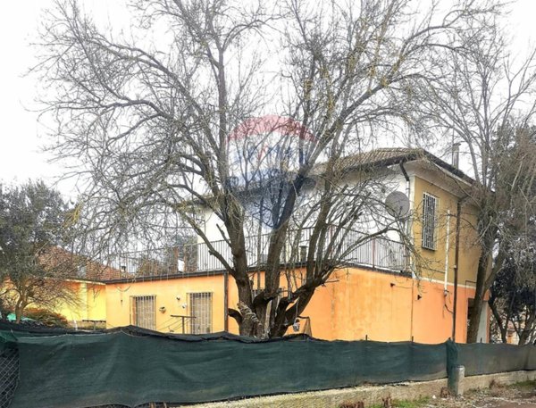 casa indipendente in vendita a Goito