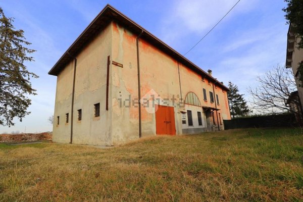 casa indipendente in vendita a Goito