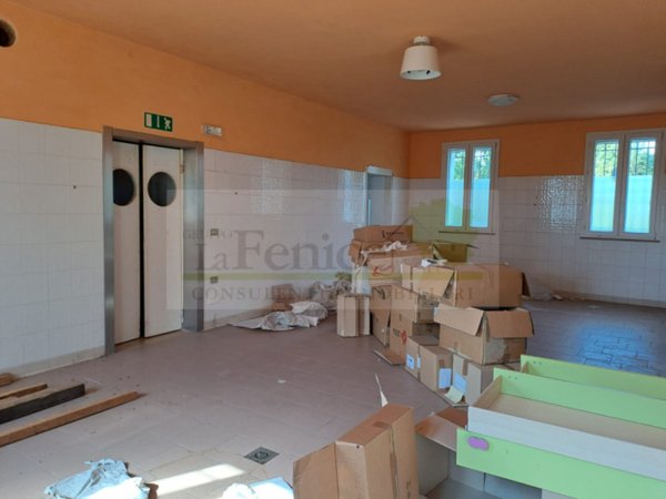 negozio in vendita a Goito in zona Cerlongo