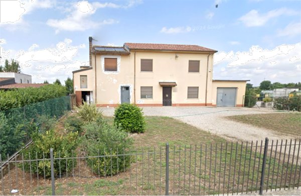 casa indipendente in vendita a Goito in zona Sacca