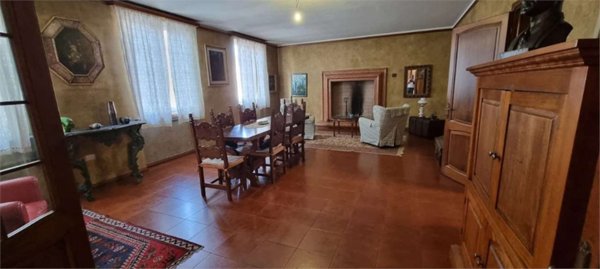 casa indipendente in vendita a Goito