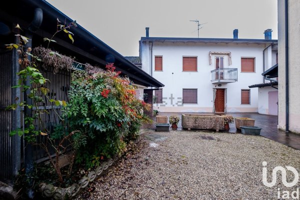 casa indipendente in vendita a Goito in zona Torre