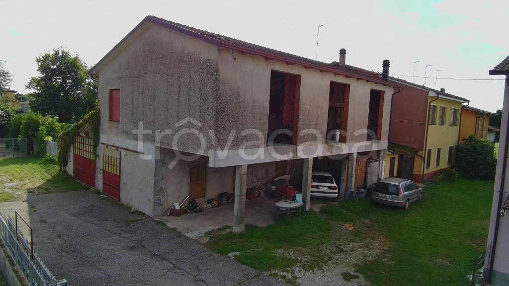 casa indipendente in vendita a Goito in zona Cerlongo