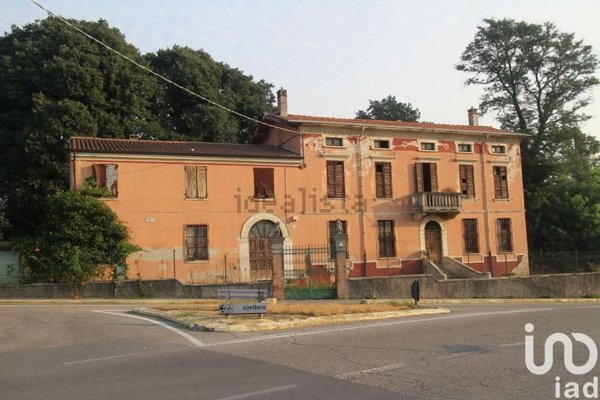 casa indipendente in vendita a Goito