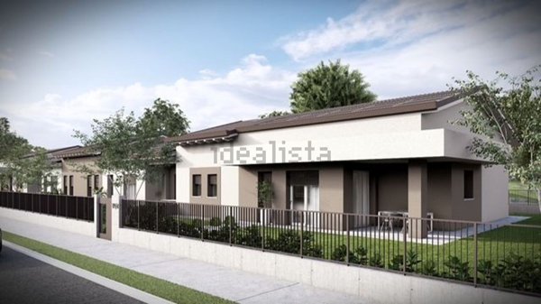 casa indipendente in vendita a Goito