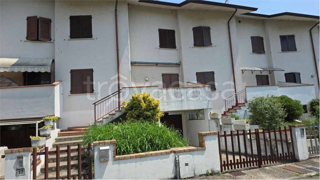 casa indipendente in vendita a Goito