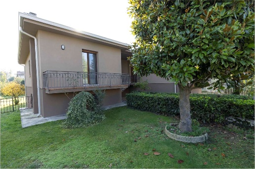 casa indipendente in vendita a Goito