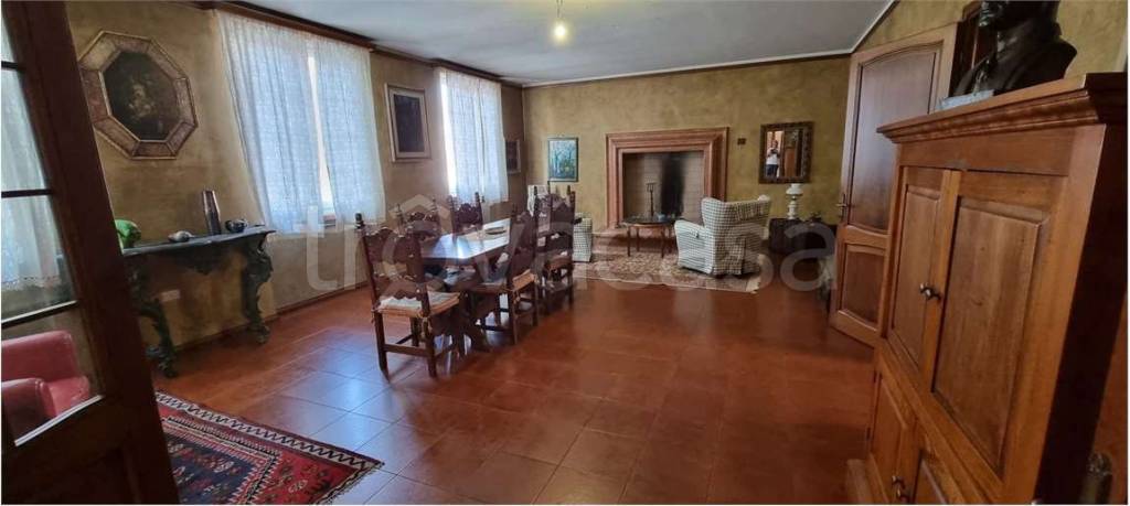 casa indipendente in vendita a Goito