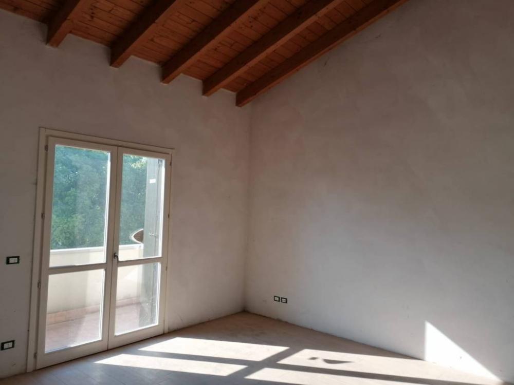 appartamento in vendita a Goito in zona Marsiletti