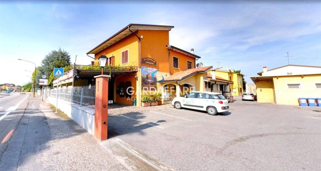 negozio in vendita a Goito