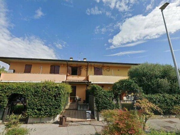 appartamento in vendita a Goito in zona Cerlongo