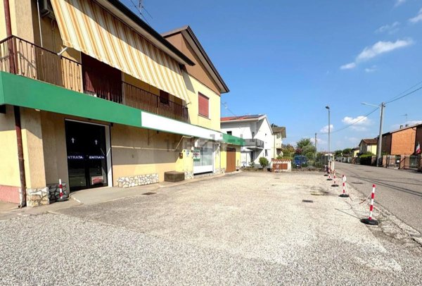 appartamento in vendita a Goito in zona Cerlongo