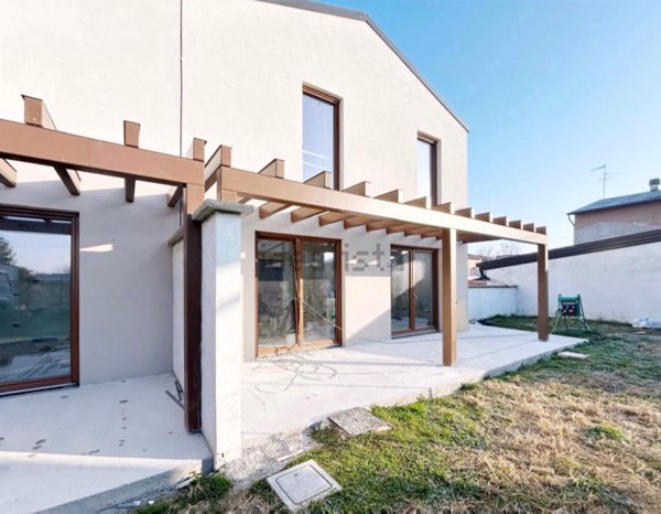 casa indipendente in vendita a Goito in zona Cerlongo