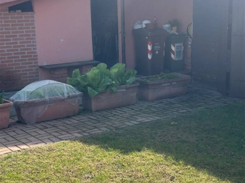 casa indipendente in vendita a Goito in zona Cerlongo