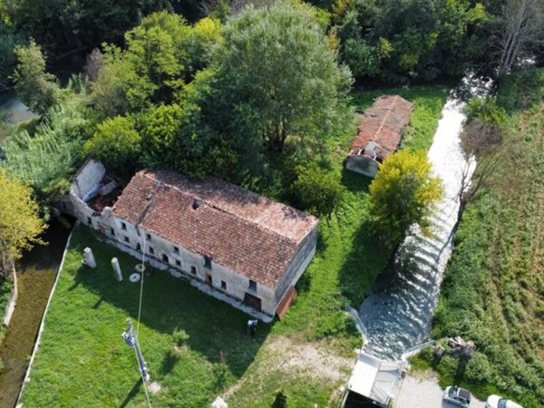 casa indipendente in vendita a Goito
