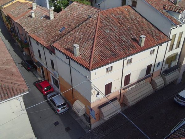 casa indipendente in vendita a Goito