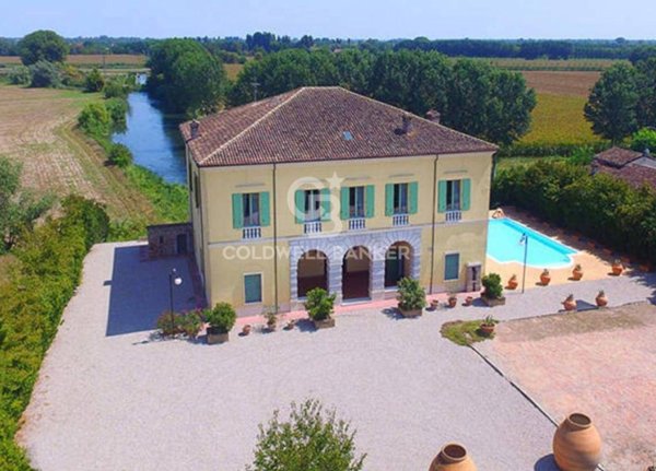 casa indipendente in vendita a Goito in zona Vasto