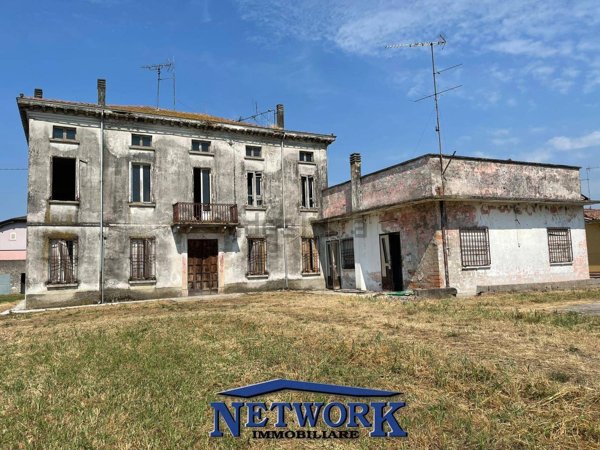 appartamento in vendita a Goito in zona Cerlongo