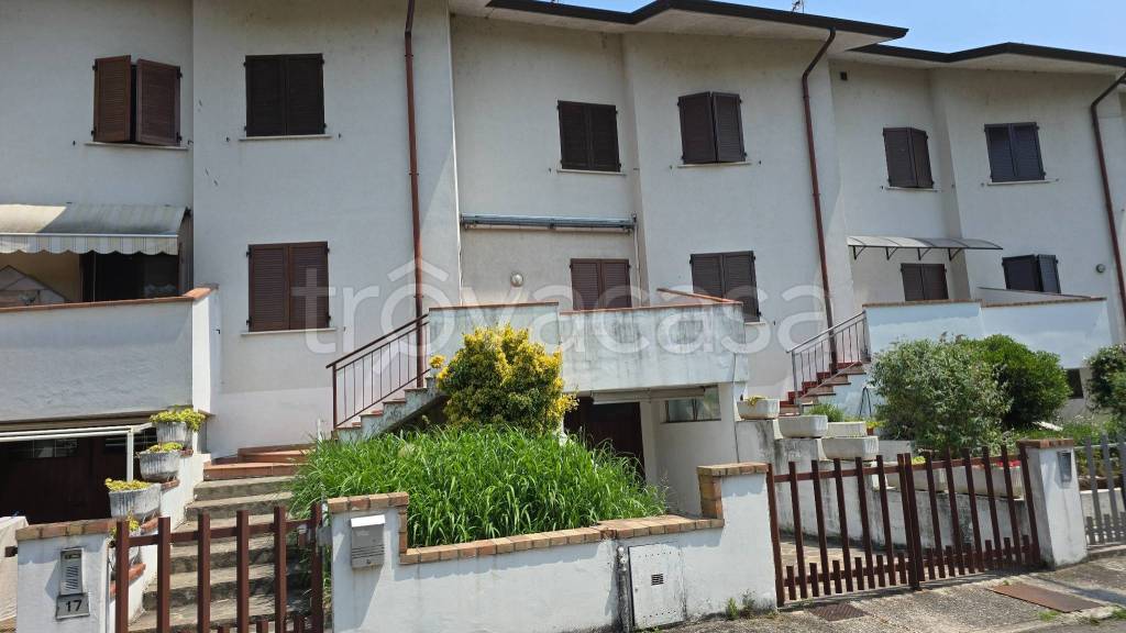 casa indipendente in vendita a Goito in zona Marsiletti