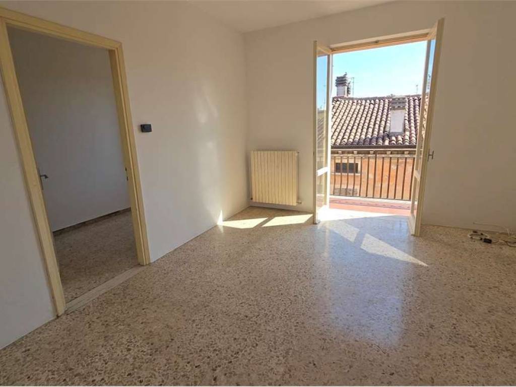 appartamento in vendita a Goito in zona Marsiletti