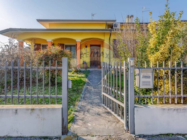 casa indipendente in vendita a Gonzaga