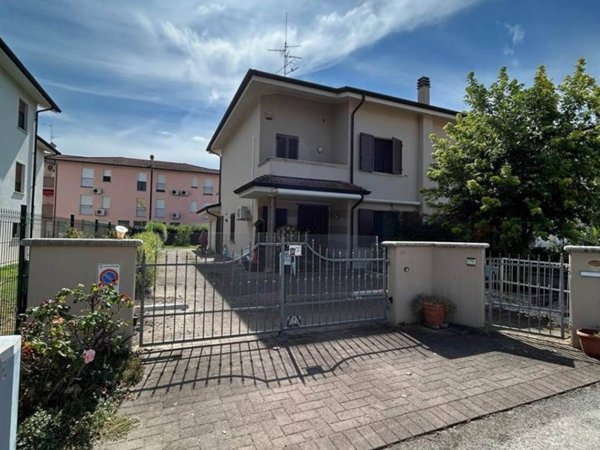 casa indipendente in vendita a Gonzaga