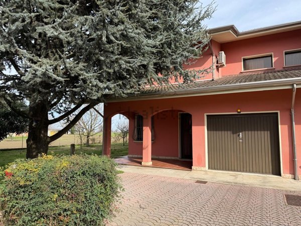 casa indipendente in vendita a Gonzaga