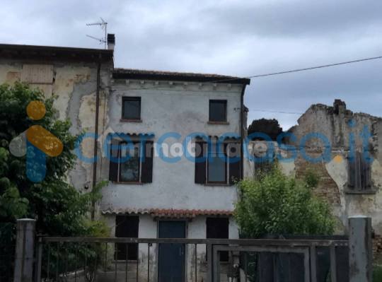 casa indipendente in vendita a Guidizzolo in zona Birbesi