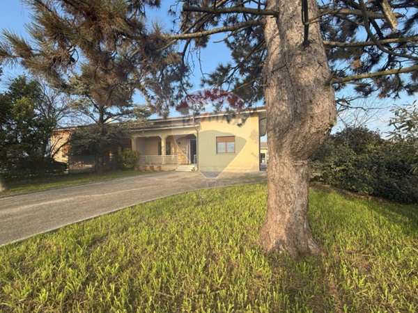 casa indipendente in vendita a Guidizzolo
