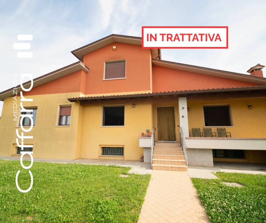 casa indipendente in vendita a Guidizzolo