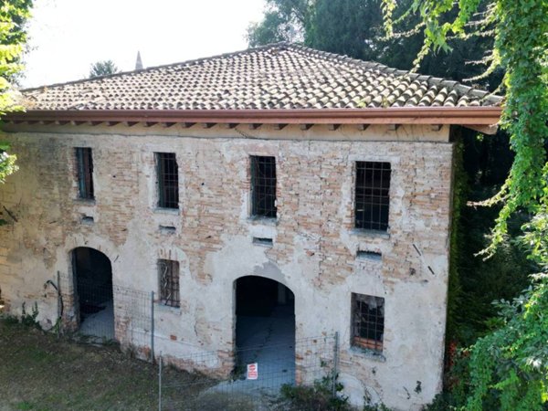 intera palazzina in vendita a Guidizzolo