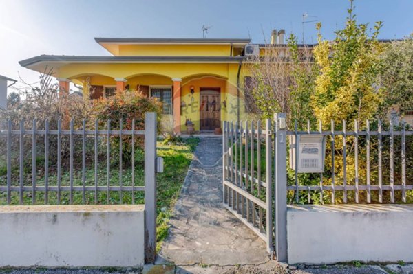 casa indipendente in vendita a Guidizzolo