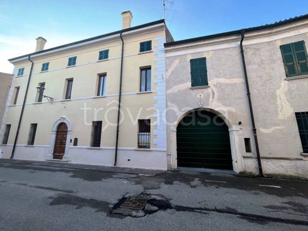 negozio in vendita a Guidizzolo