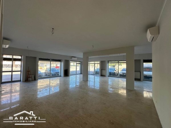 negozio in vendita a Guidizzolo